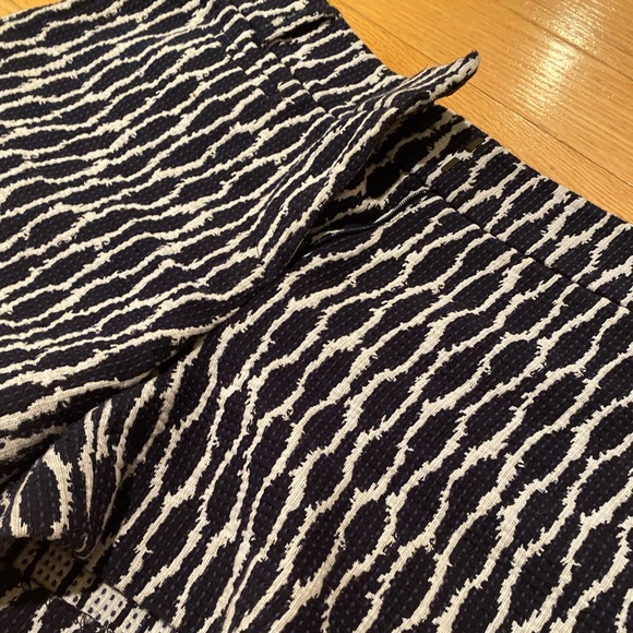 Loft Riviera Short size 6 - Picture 2 of 6